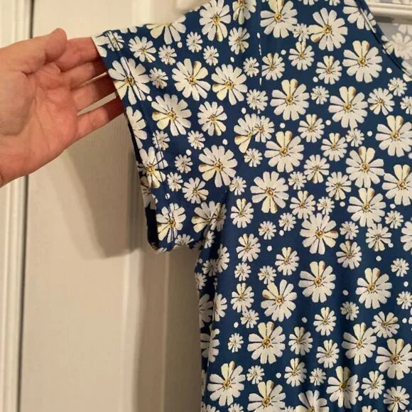 Daisy print πHOST PICKπ summer short sleeve dress buttery soft NWT - Picture 5 of 11
